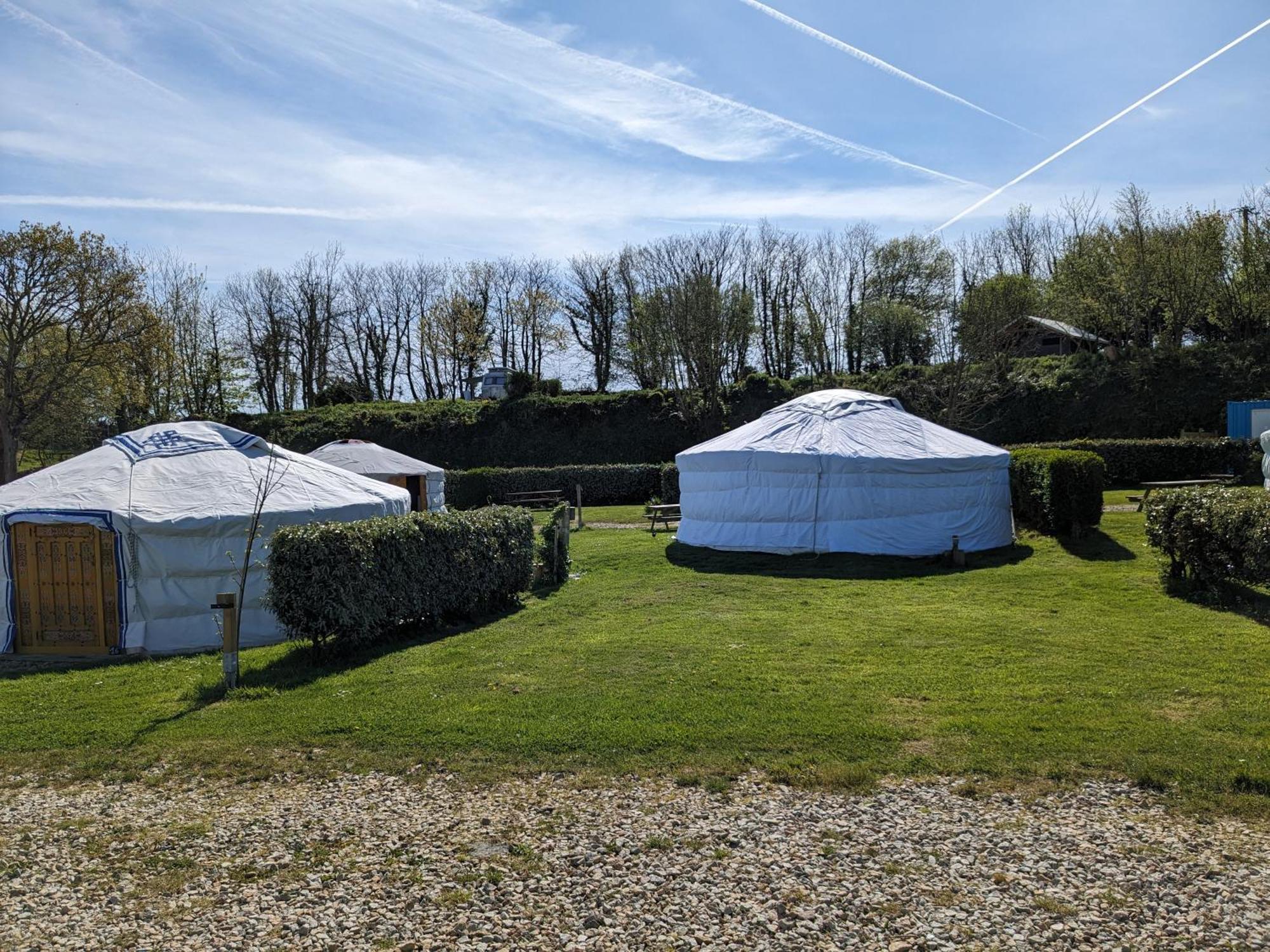 Camping Kerlaudy Mer Et Yourtes Plouénan 外观 照片