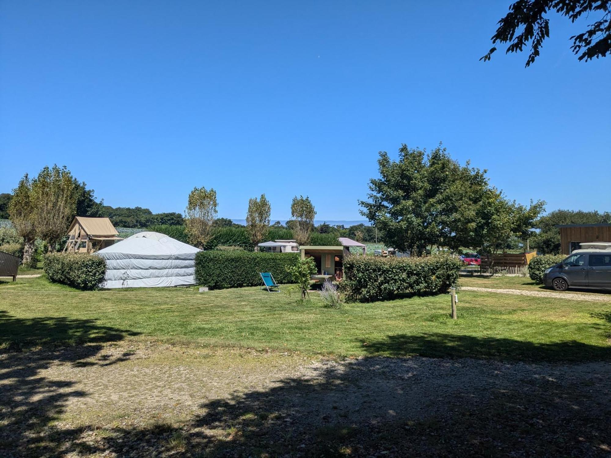 Camping Kerlaudy Mer Et Yourtes Plouénan 外观 照片