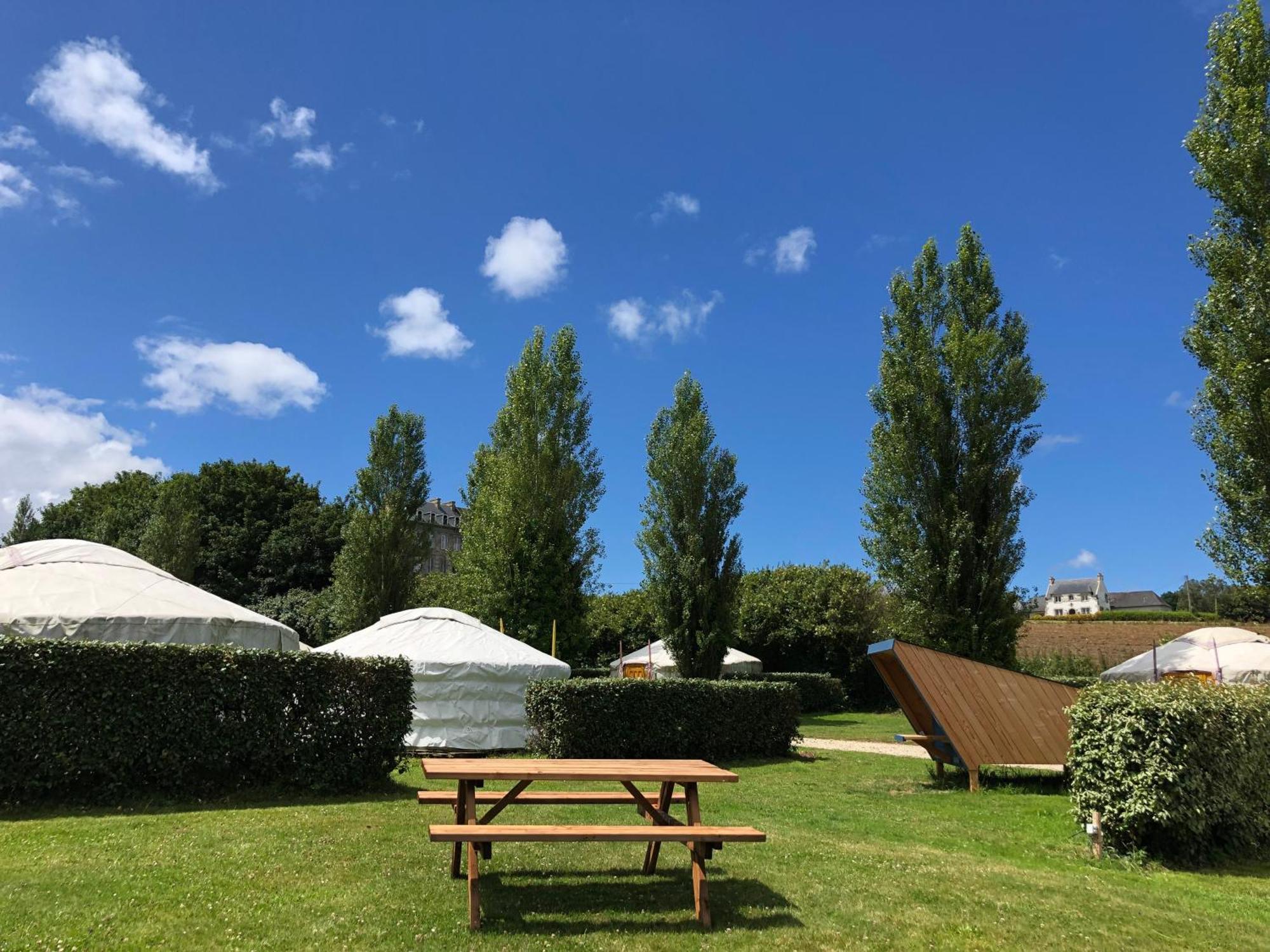Camping Kerlaudy Mer Et Yourtes Plouénan 外观 照片