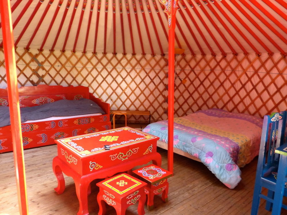 Camping Kerlaudy Mer Et Yourtes Plouénan 外观 照片
